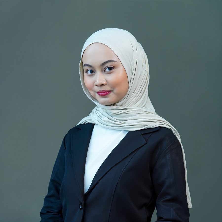 Portrait of Yasmin Ghaisani Sya’bina